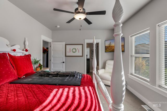 439 N Meadowview Lane N, Twin Falls, ID 83301