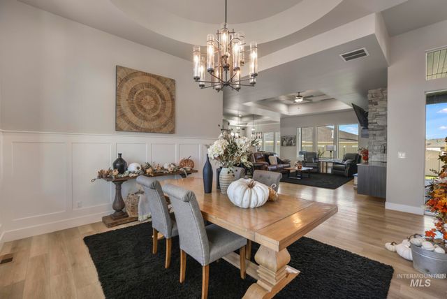 439 N Meadowview Lane N, Twin Falls, ID 83301