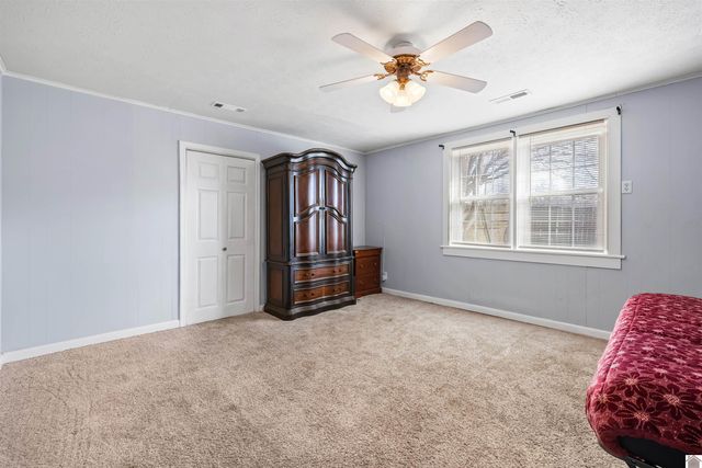 918 N 37th St, Paducah, KY 42001