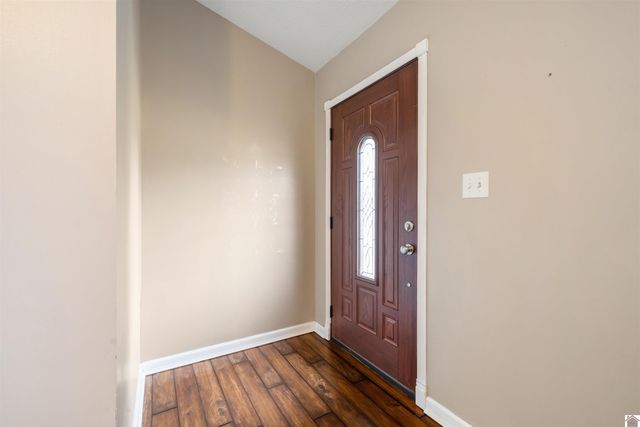 918 N 37th St, Paducah, KY 42001