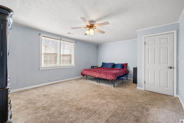 918 N 37th St, Paducah, KY 42001