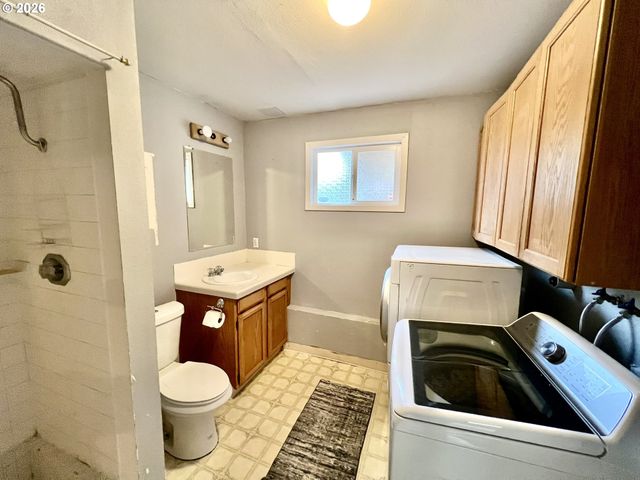 2632 Ne 7TH Ct, Gresham, OR 97030