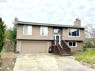 2632 Ne 7TH Ct, Gresham, OR 97030
