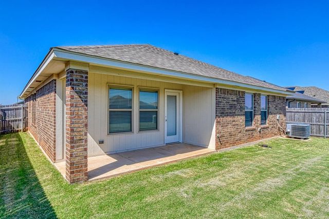 15712 Bennett Drive, Edmond, OK 73013