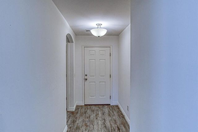 15712 Bennett Drive, Edmond, OK 73013