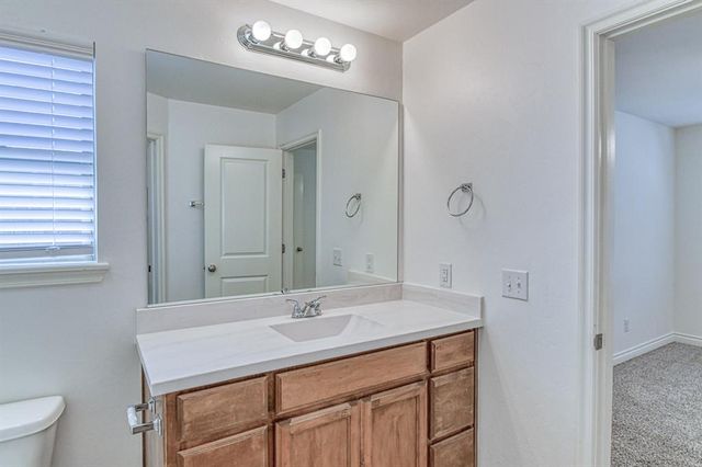 15712 Bennett Drive, Edmond, OK 73013