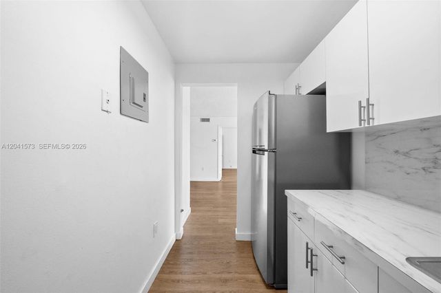 4801 NW 7th St 803-16, Miami, FL 33126