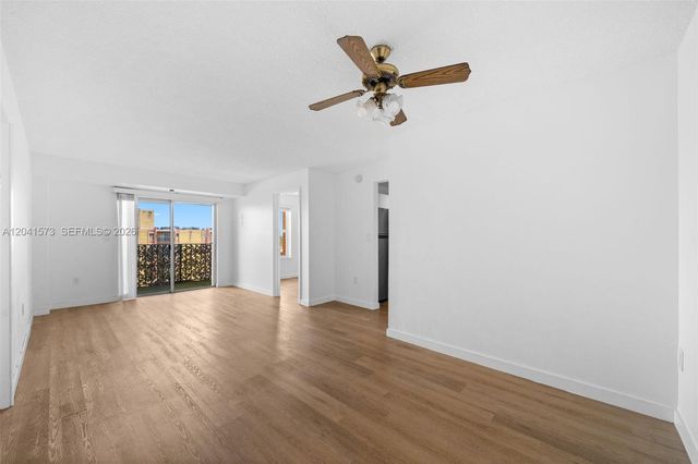 4801 NW 7th St 803-16, Miami, FL 33126