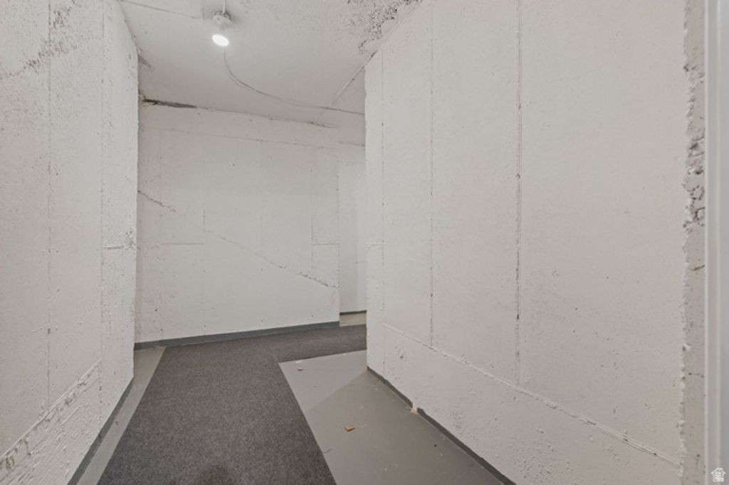 Image 38 of property listing at 14133 S SPYGLASS HILL DR, Draper, UT 84020