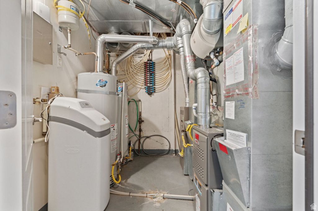 Image 45 of property listing at 14133 S SPYGLASS HILL DR, Draper, UT 84020