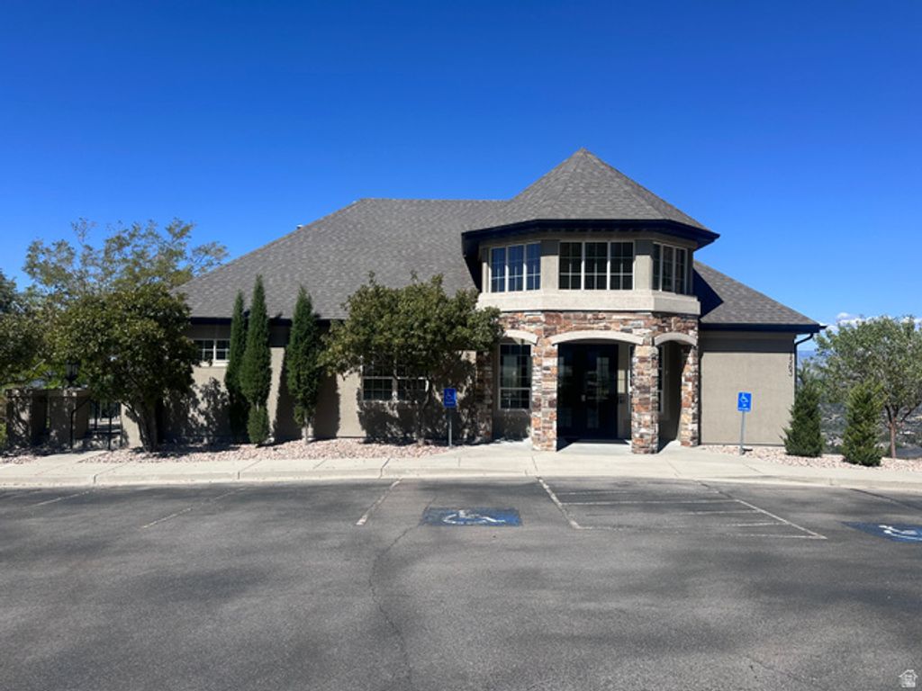 Image 48 of property listing at 14133 S SPYGLASS HILL DR, Draper, UT 84020