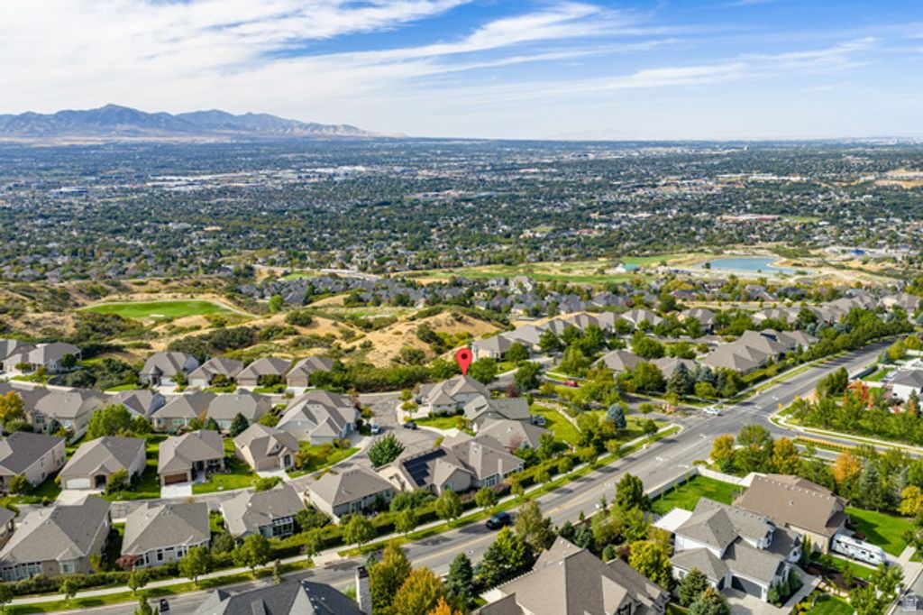 Image 54 of property listing at 14133 S SPYGLASS HILL DR, Draper, UT 84020