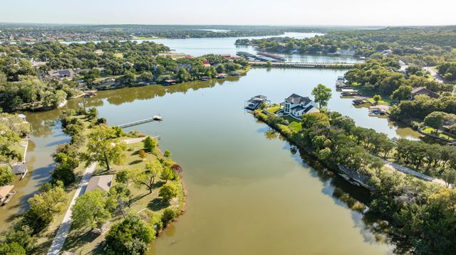 508 Crestwood Drive, Granbury, TX 76048