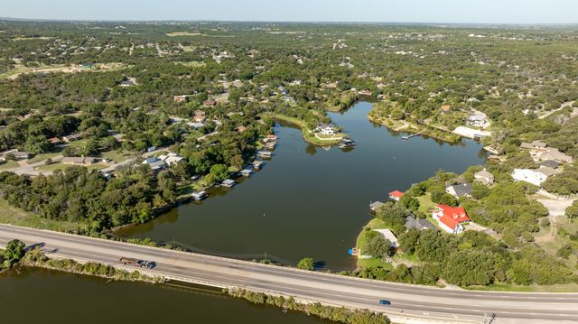 508 Crestwood Drive, Granbury, TX 76048