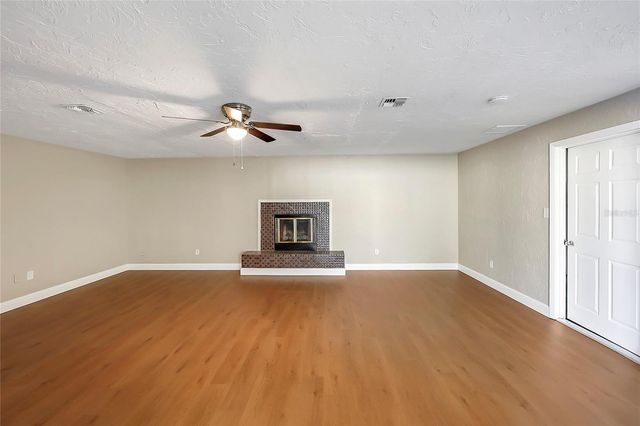 15705 SE 92ND AVENUE, Summerfield, FL 34491