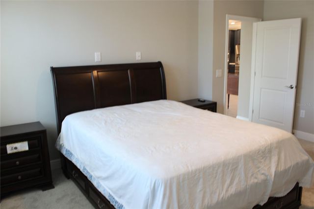 5721 LONG SHORE LOOP, Sarasota, FL 34238