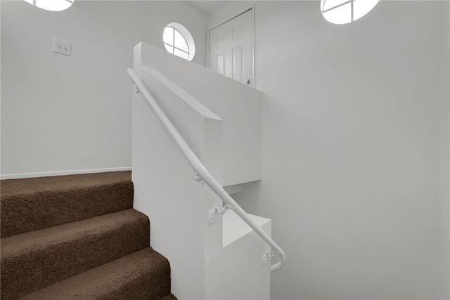 14031 Astoria Street 102, Sylmar, CA 91342