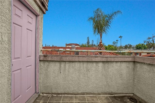 14031 Astoria Street 102, Sylmar, CA 91342