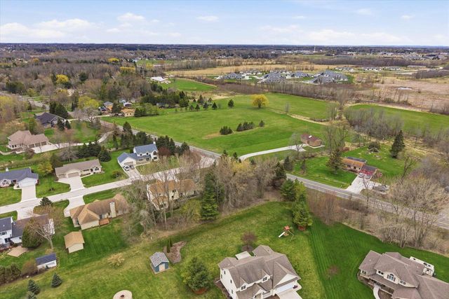 2146 Waverly COURT, Sheboygan, WI 53083