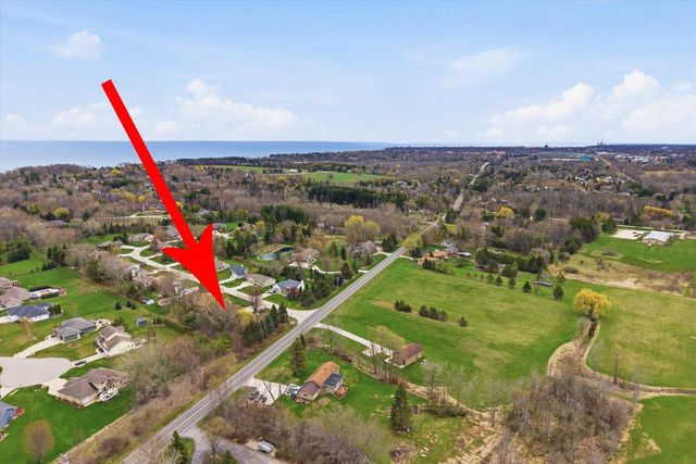 2146 Waverly COURT, Sheboygan, WI 53083
