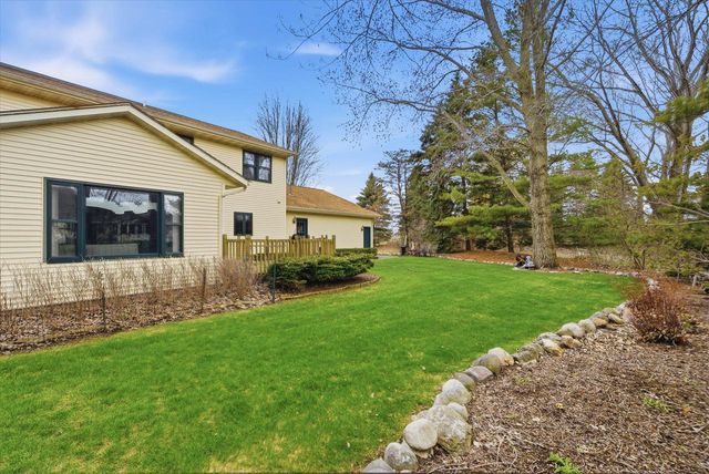 2146 Waverly COURT, Sheboygan, WI 53083