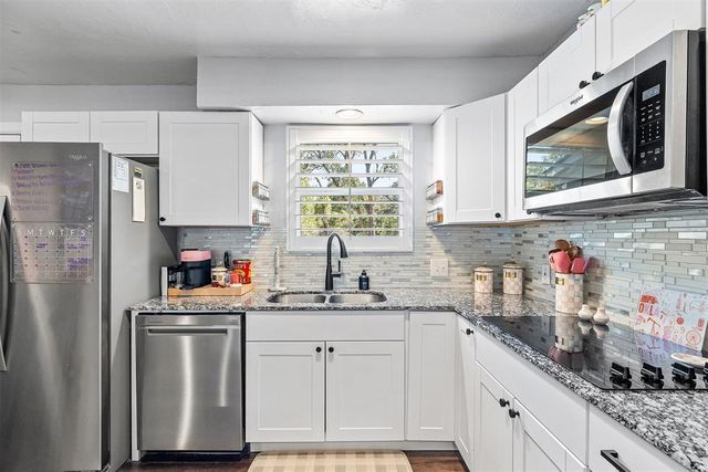 4923 Oakbrook Drive, Norman, OK 73026