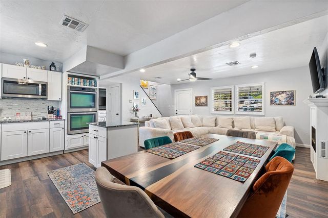 4923 Oakbrook Drive, Norman, OK 73026