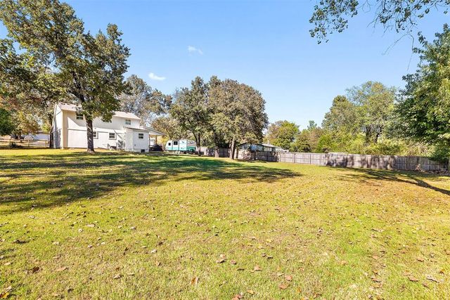 4923 Oakbrook Drive, Norman, OK 73026