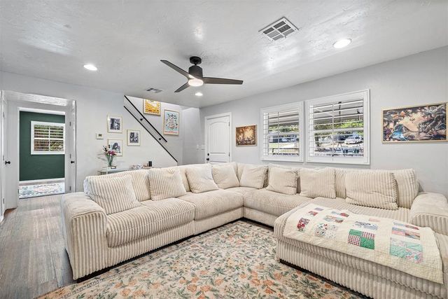 4923 Oakbrook Drive, Norman, OK 73026