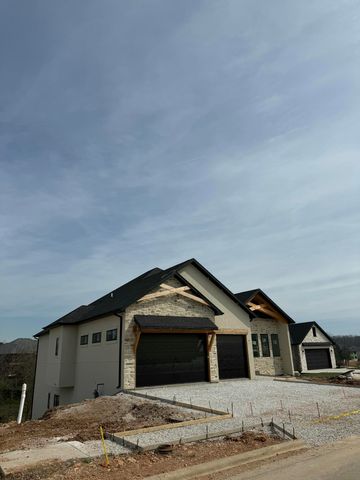 5978 S Clay Avenue, Springfield, MO 65810