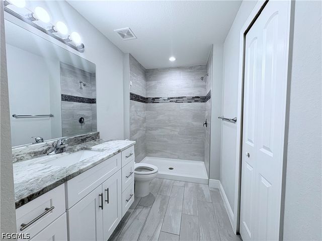 3912 NW 46th LN, Cape Coral, FL 33993