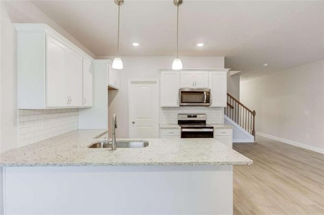 6342 Pine Ridge Point, Lula, GA 30554