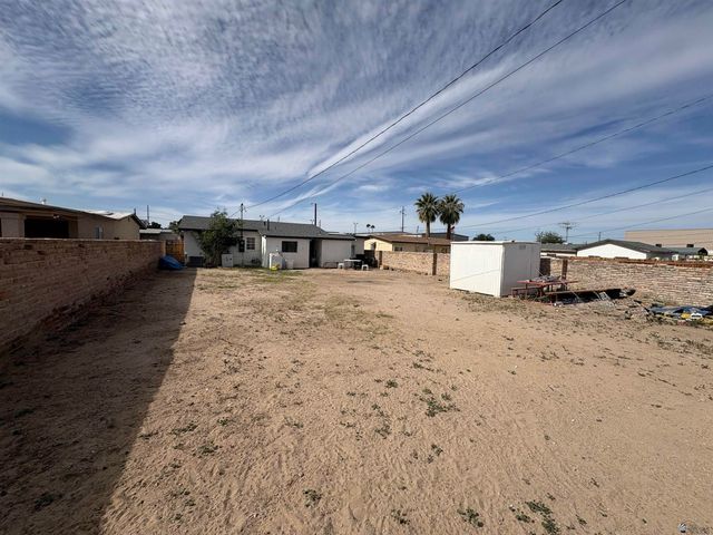 1135 S 13 Ave, Yuma, AZ 85364