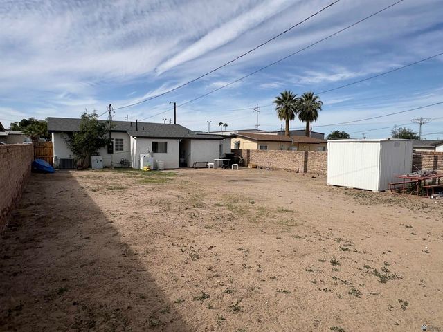1135 S 13 Ave, Yuma, AZ 85364