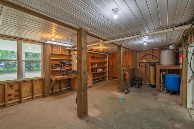 914 Claussen House Drive, Edisto Island, SC 29438