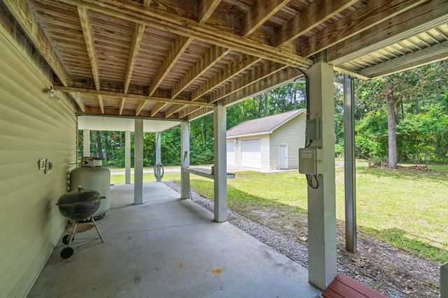 914 Claussen House Drive, Edisto Island, SC 29438