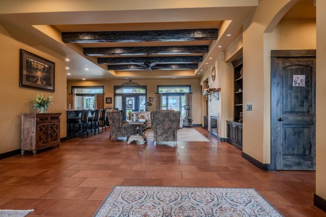 3861 Calle Vista Drive, Medford, OR 97504