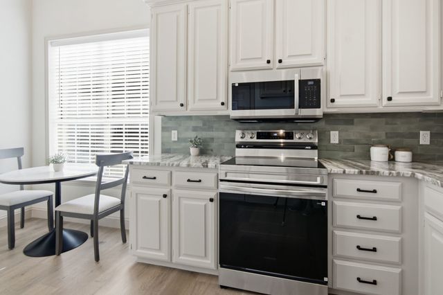 2929 Everest Drive, Bedford, TX 76021