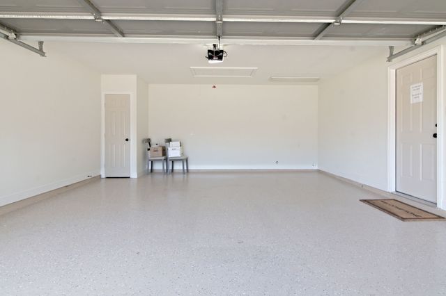 2929 Everest Drive, Bedford, TX 76021