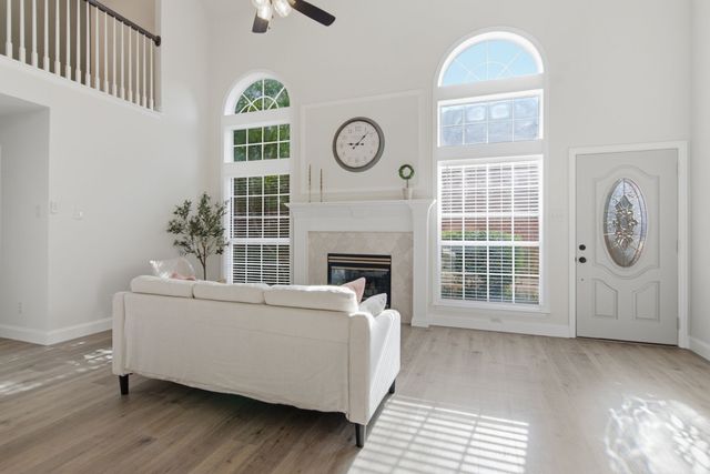 2929 Everest Drive, Bedford, TX 76021