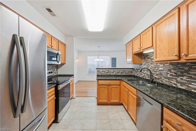 115 Burnt Run, Yorktown, VA 23692