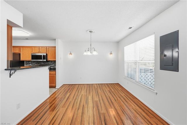 115 Burnt Run, Yorktown, VA 23692