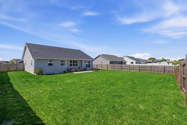 660 Westfield Avenue, Evansville, WI 53536
