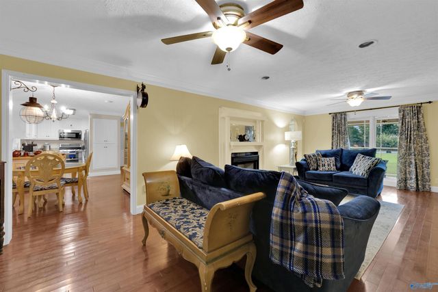 1406 Woodchuck Run, Fort Payne, AL 35967