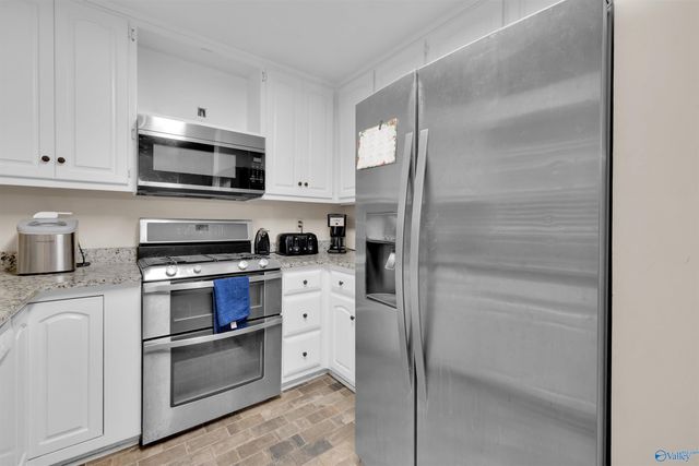 1406 Woodchuck Run, Fort Payne, AL 35967