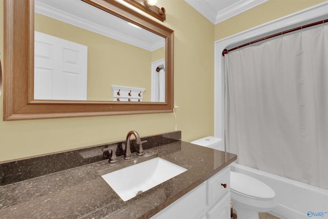 1406 Woodchuck Run, Fort Payne, AL 35967