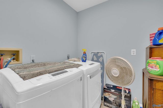 1406 Woodchuck Run, Fort Payne, AL 35967