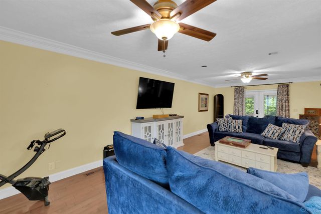 1406 Woodchuck Run, Fort Payne, AL 35967