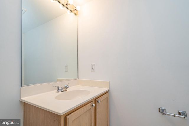 2507 JAMES MAURY DR, Herndon, VA 20171