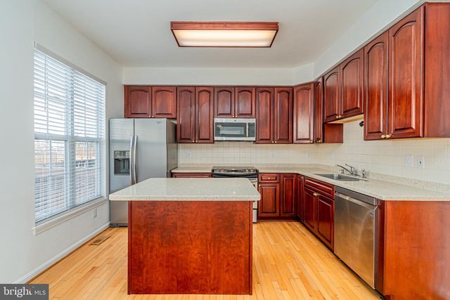 2507 JAMES MAURY DR, Herndon, VA 20171